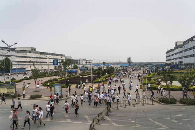 ����һ����ʿ��E�^܇�g�Ŀ���珊��������ɰ�{��������ɰ�{ 